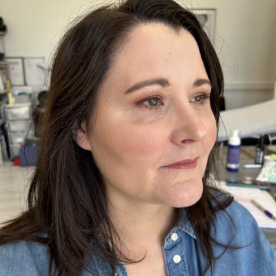 Make Up 16 202300003